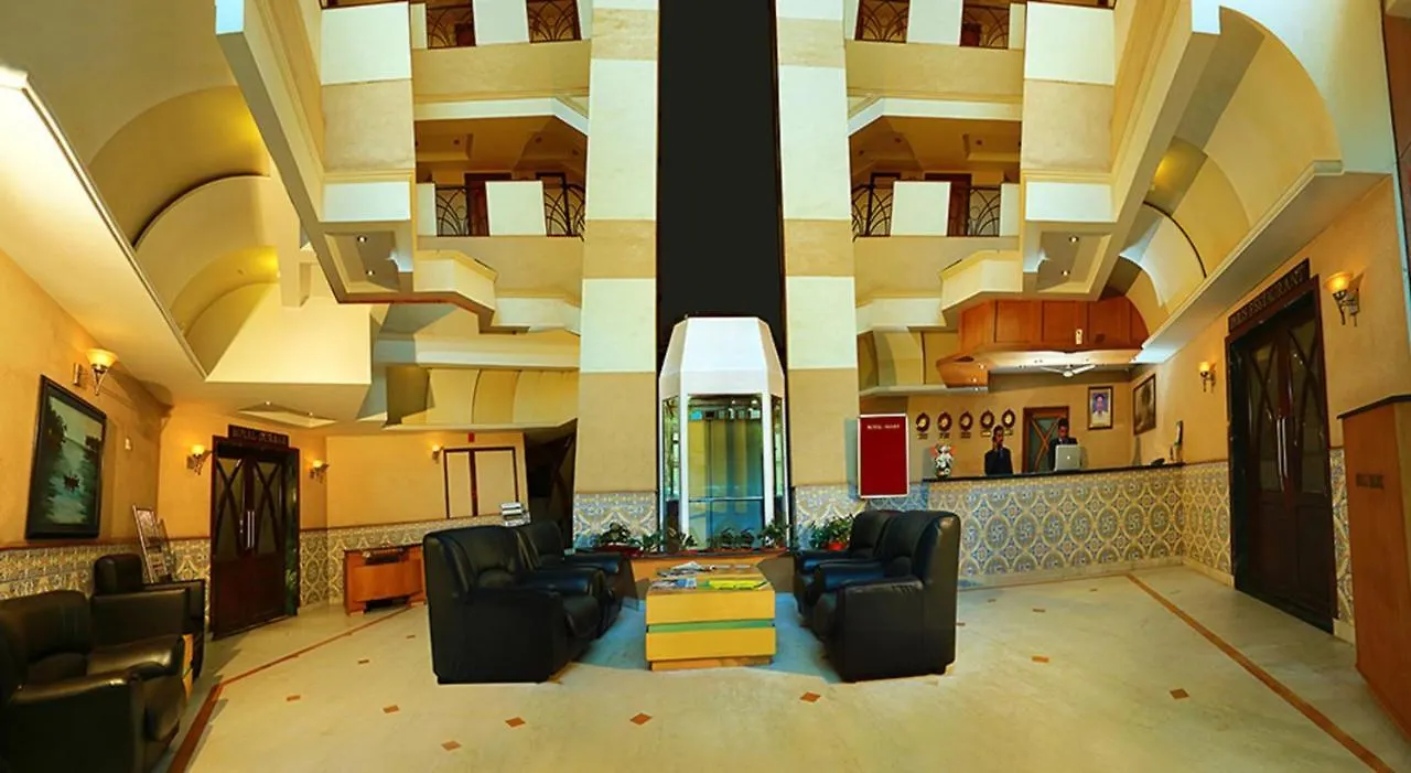 Royal Omars Hotel Kannur