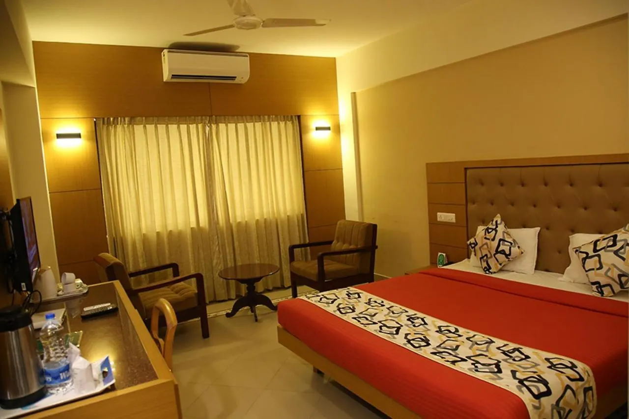Royal Omars Hotel Kannur