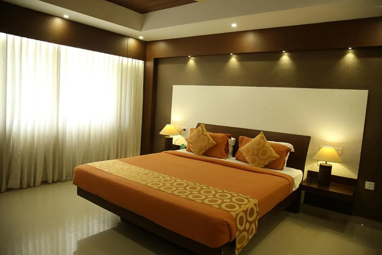 Royal Omars Hotel Kannur