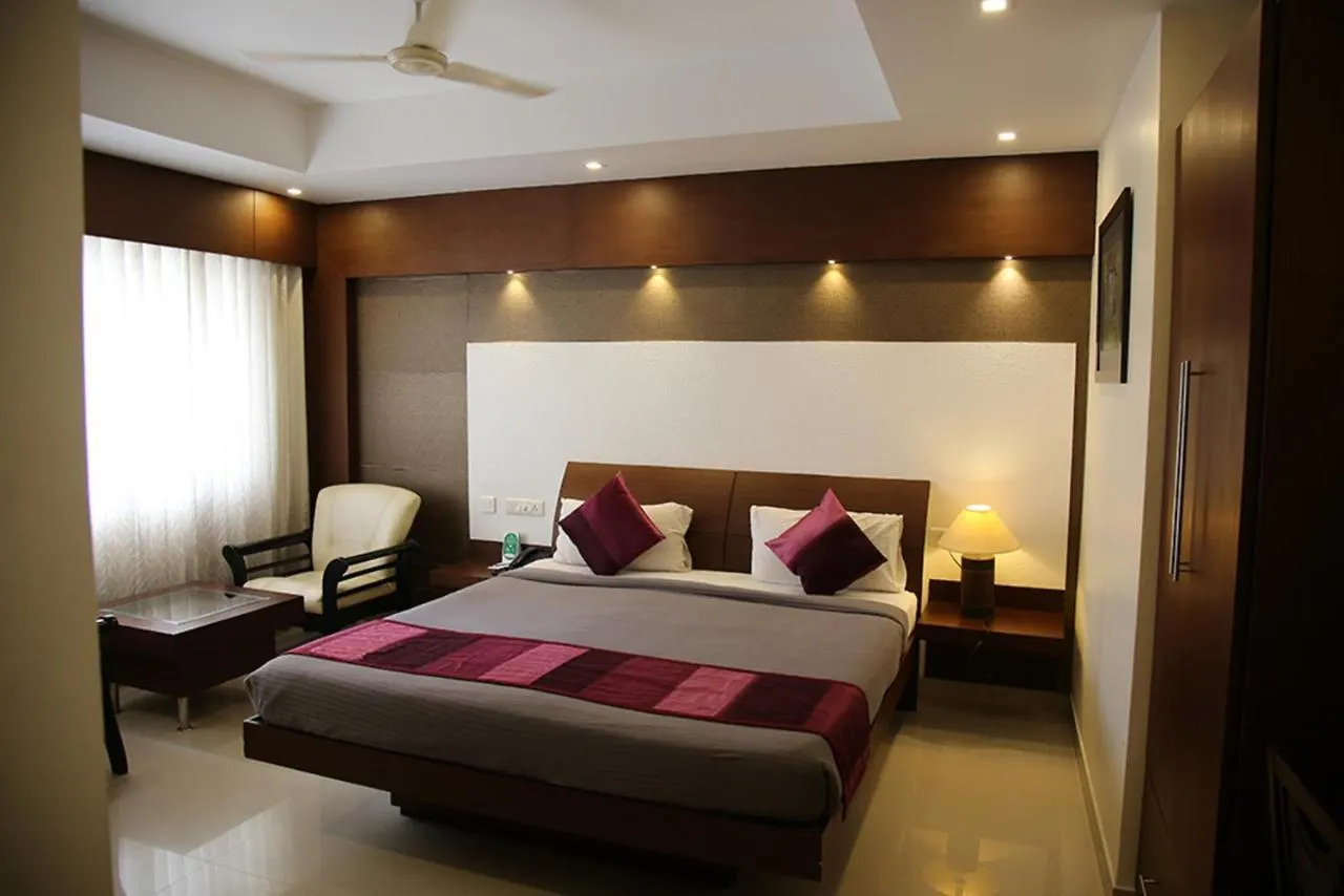 Hotel Royal Omars Kannur