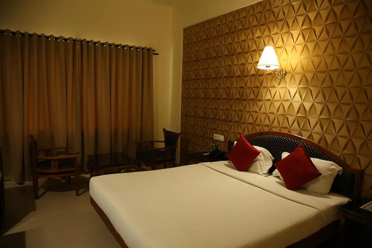 Royal Omars Hotel Kannur