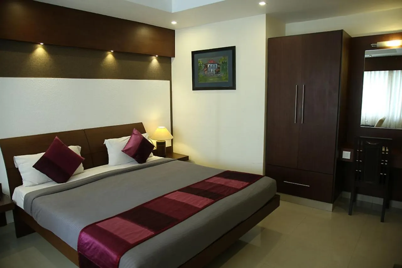 Hotel Royal Omars Kannur