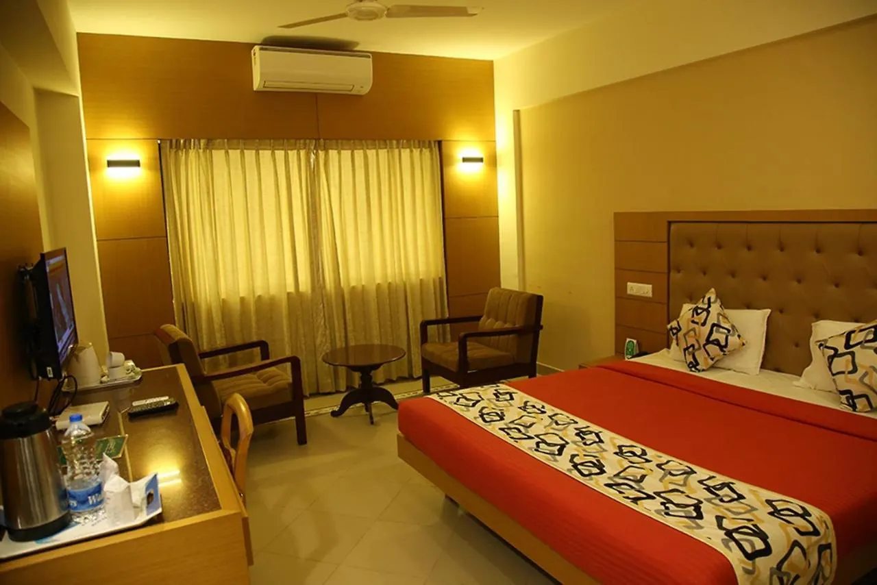 Royal Omars Hotel Kannur
