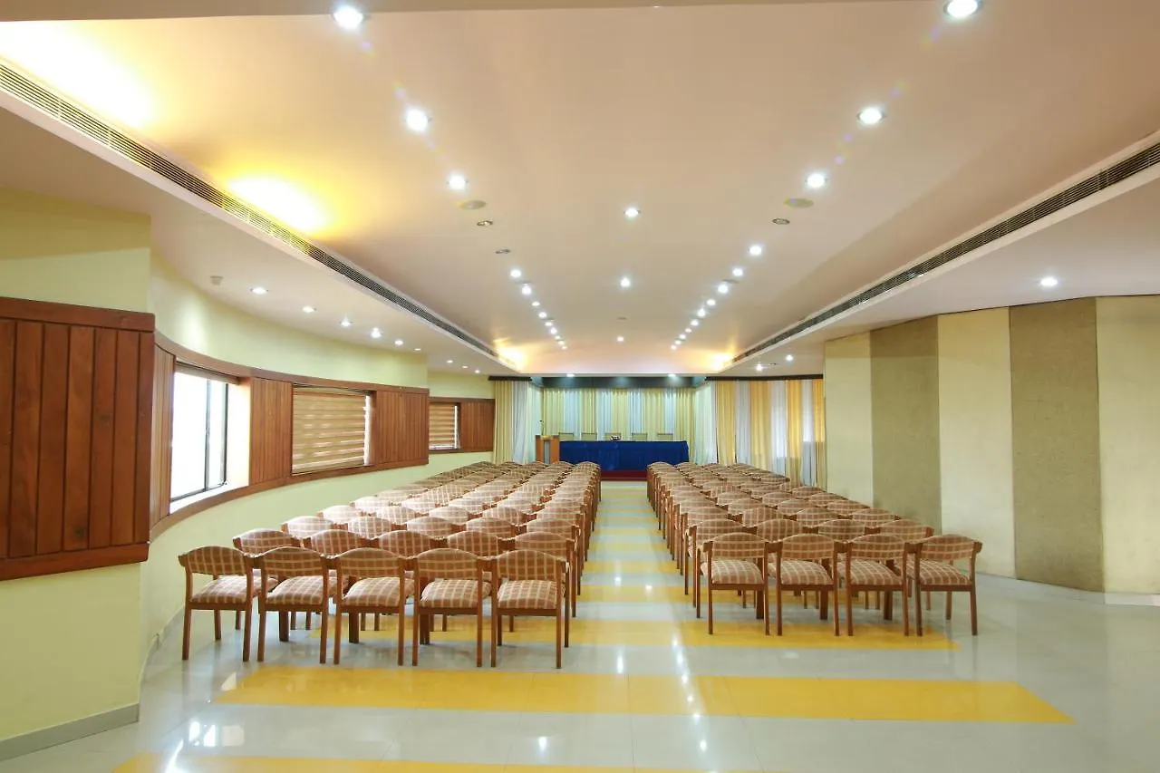Royal Omars Hotel Kannur