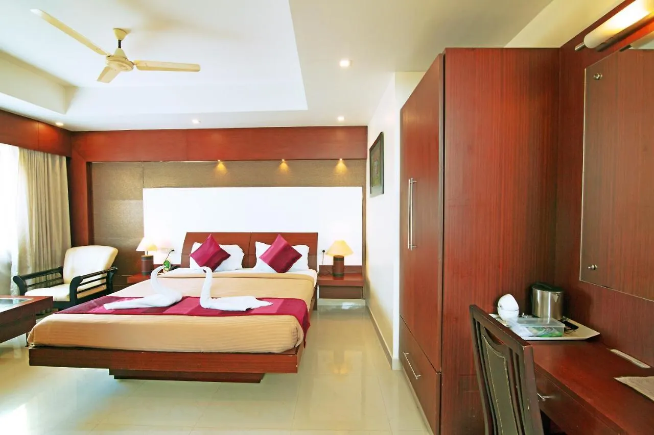 Royal Omars Hotel Kannur